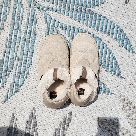 Teva | ReEMBER Plush Slippers - Picture 5 of 9